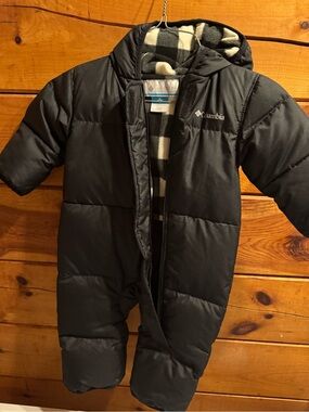 Columbia Black Outer Shell with Cream and Gray Plaid Lining Hooded Snowsuit